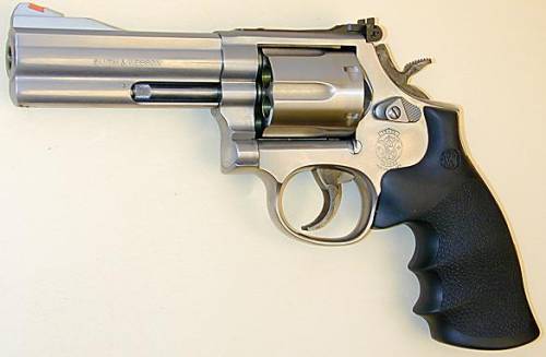 S&W686.jpg